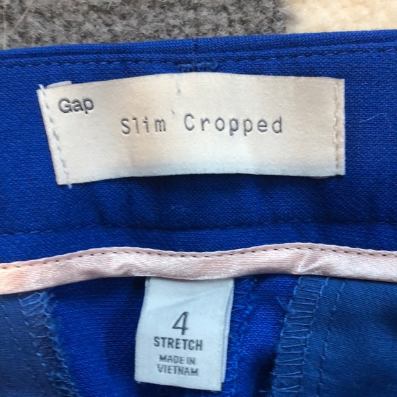Gap Slim Cropped pant size 4 with tapered leg - Picture 6 of 9